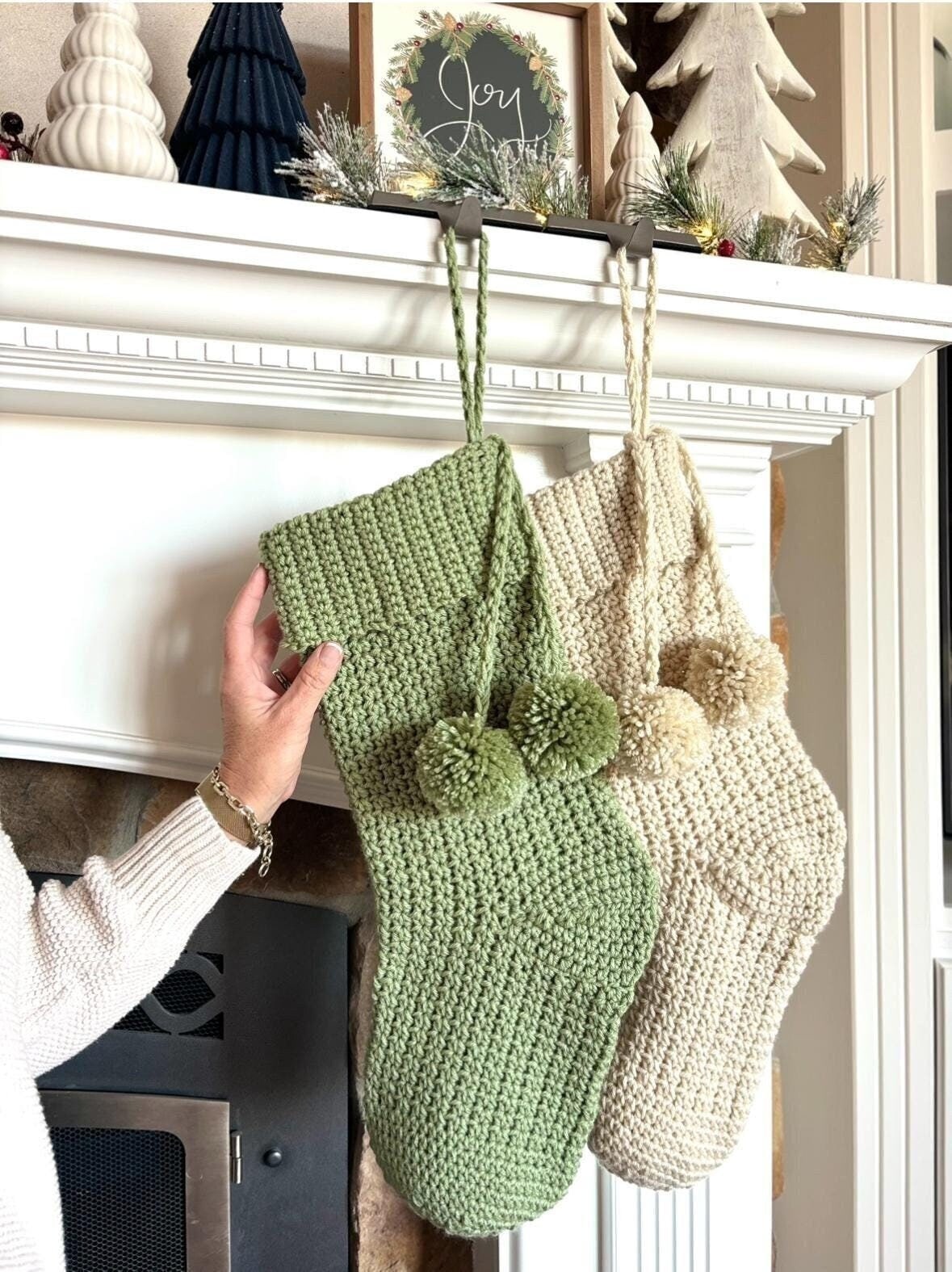 The Scotlyn Crochet Stocking Pattern, Crochet Pattern with Video