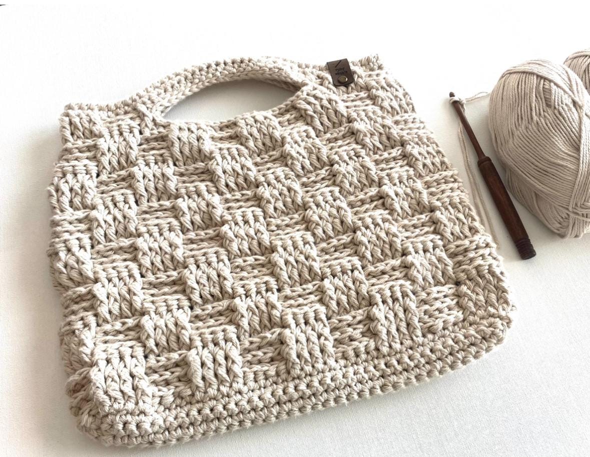 The Teagan Crochet Tote Pattern with Video